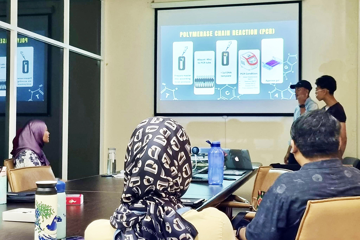 Student internship from UMT at COCC - 3