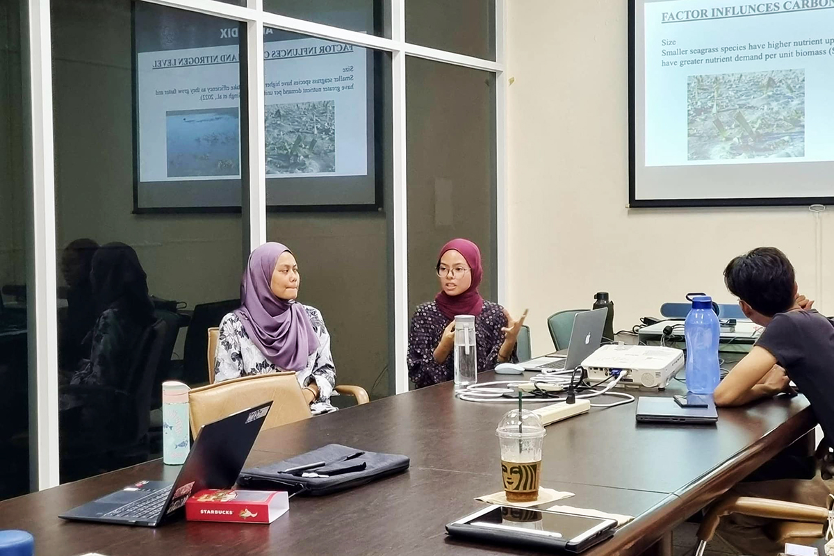 Student internship from UMT at COCC - 4