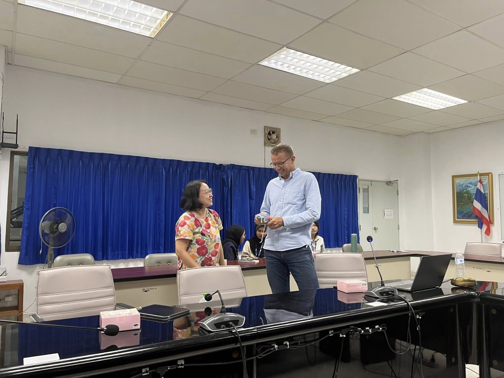 532215931_1283728240207445_7745530737956853726_n